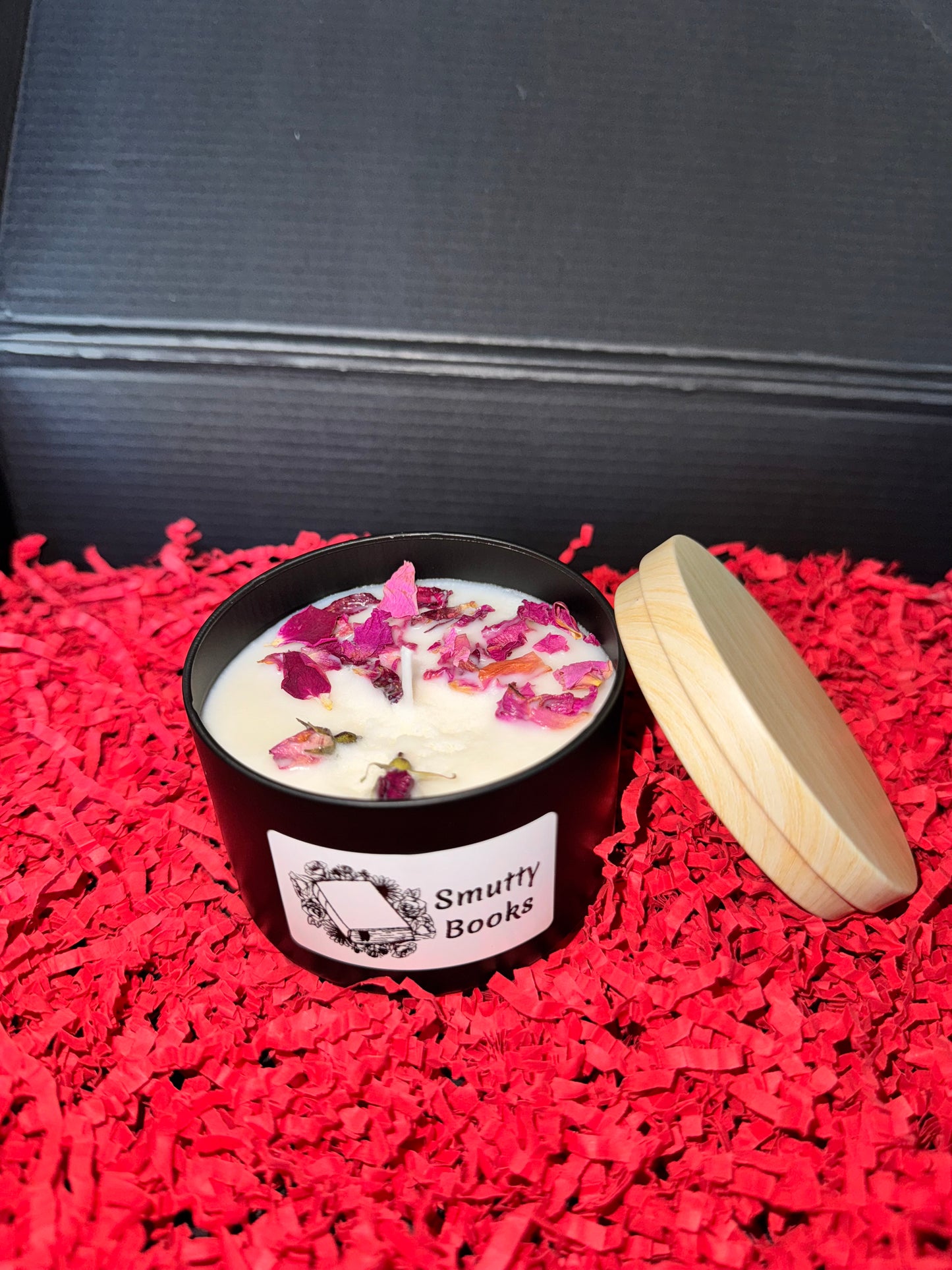 Smutty Books Candle 8oz