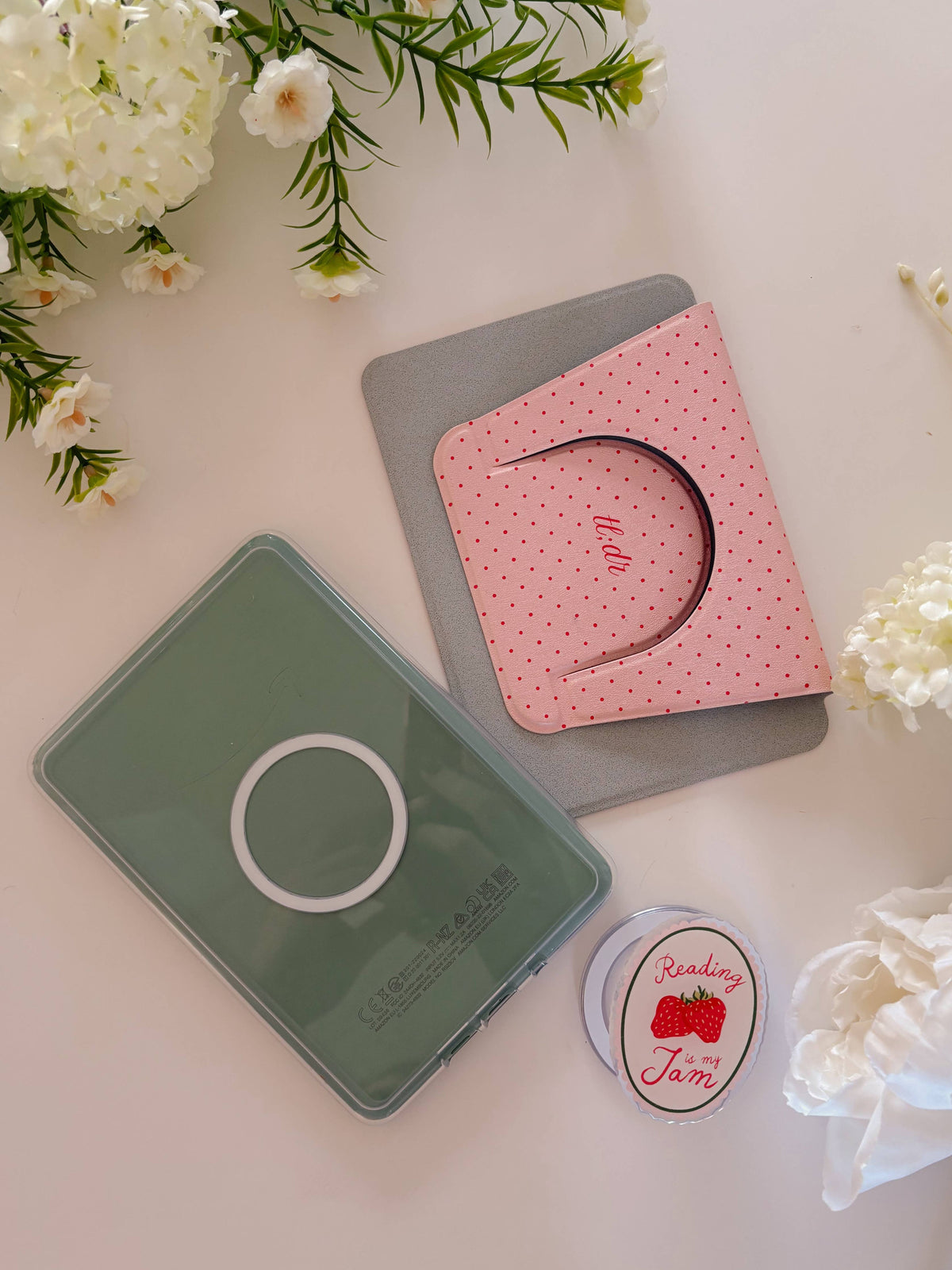 Book Sweet Book | Detachable e-Reader case: Kobo Clara Colour/BW/2E / The Flex Case