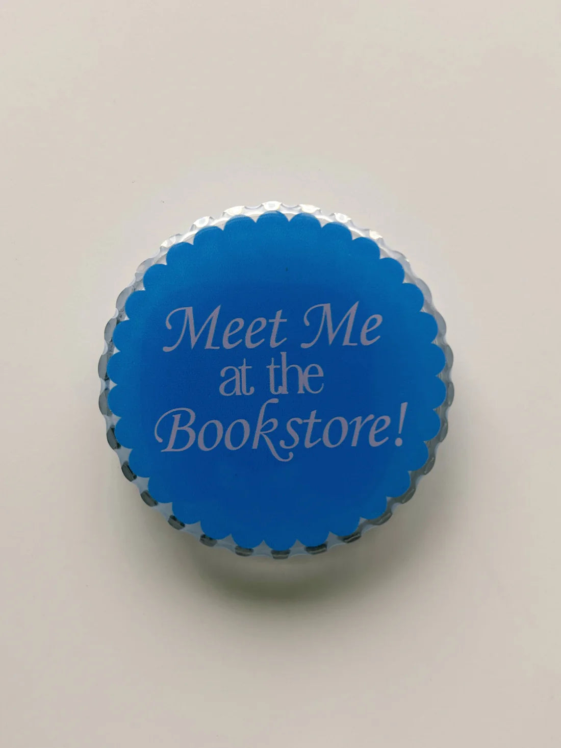 Meet Me @ the Bookstore Magnetic e-Reader Grip